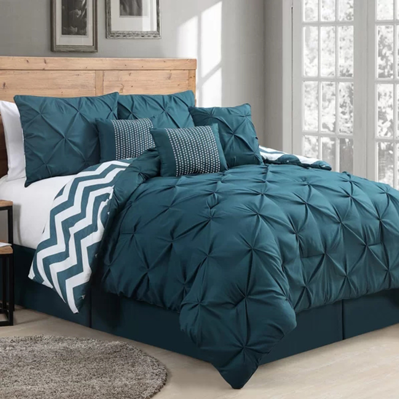 Reversible Comforter Set